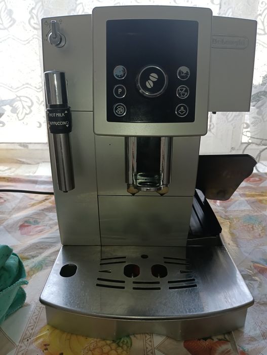 Кофемашина Delonghi ECAM 23.420