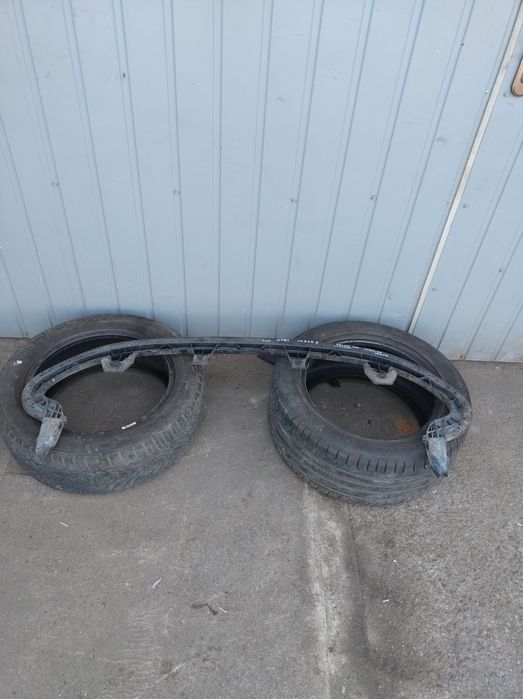 Wspornik belka pod zderzak przód Opel Corsa E