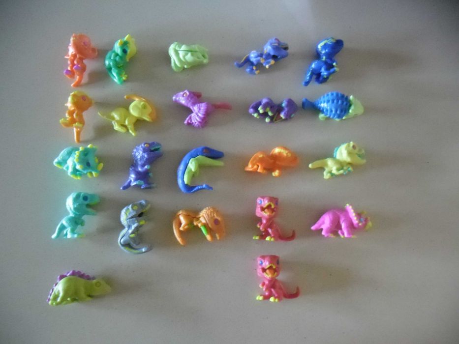Kinder Joy - Mundo Jurássico - Dinossauros colecionáveis. Atualizado 12/08/2026