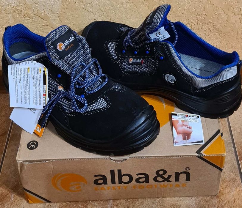 Ботинки-спец обувь