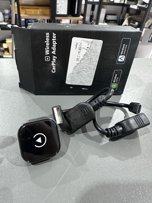 Adapter CarPlay.
