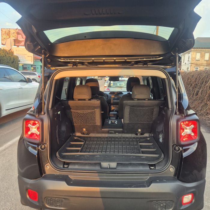 Jeep Renegade 2.4 л. газ/бензин