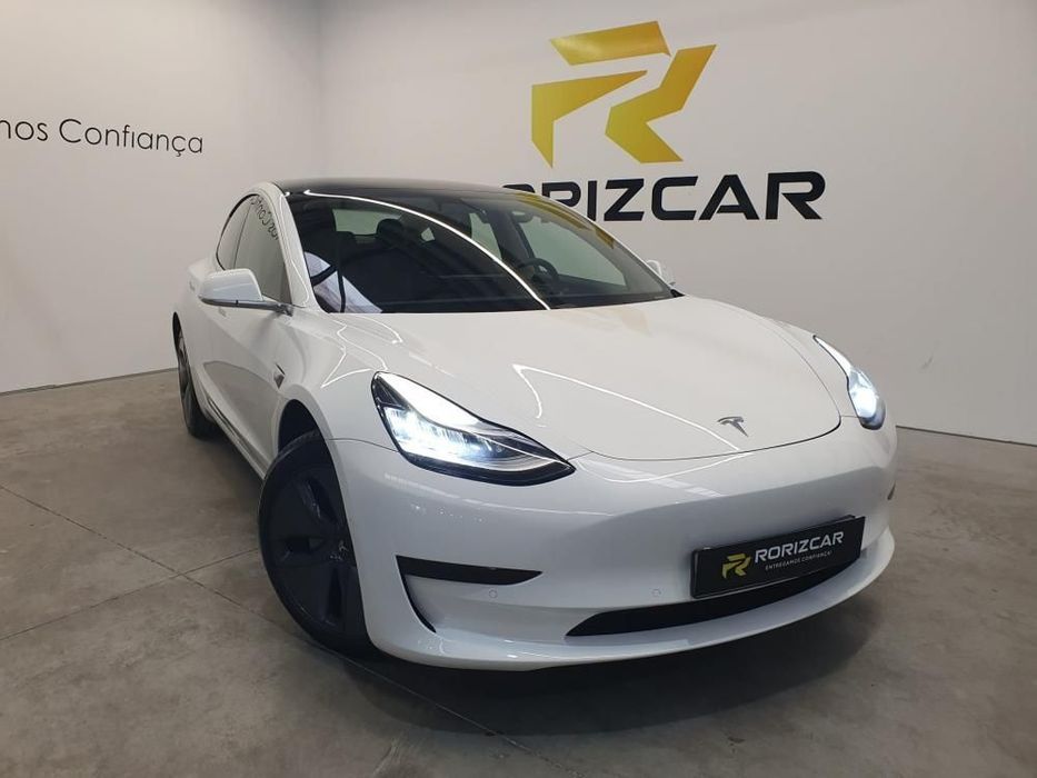 Tesla Model 3 Standard Range Plus RWD