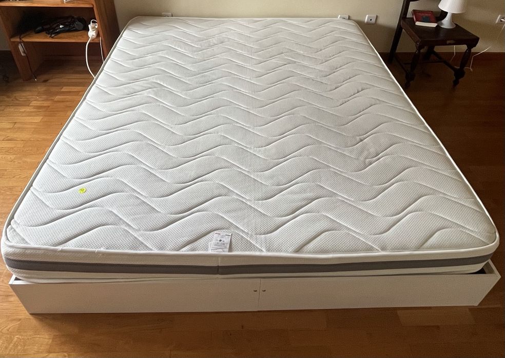 Cama + colchão