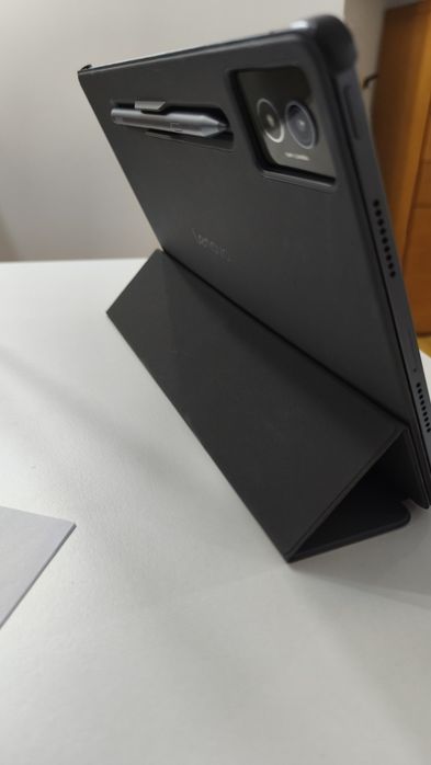 Lenovo Idea Tab Pro (+Tab Pen Plus) + Folio Case