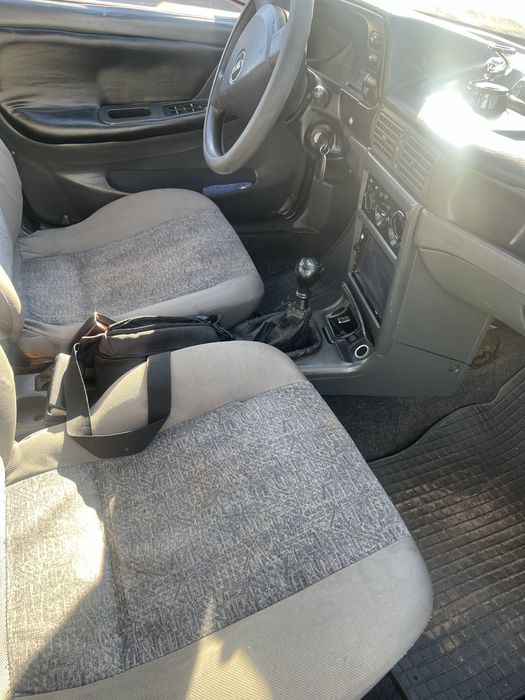 автомобіль DAEWOO NEXIA