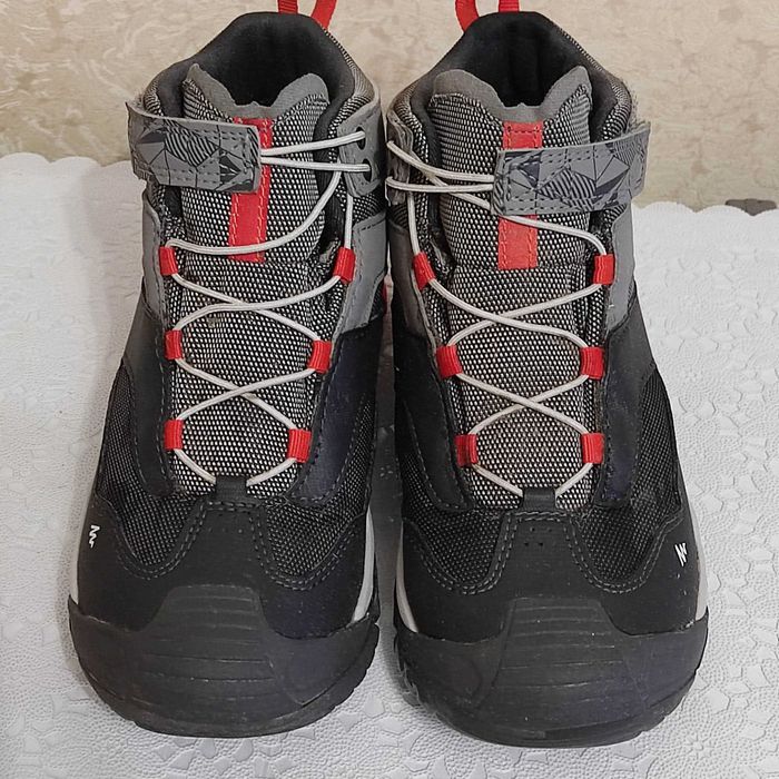 Ботинки Quechua 32-33 Новые!!!