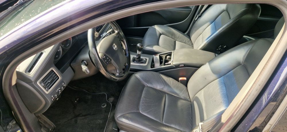 Volvo V70. 2.0 Diesel