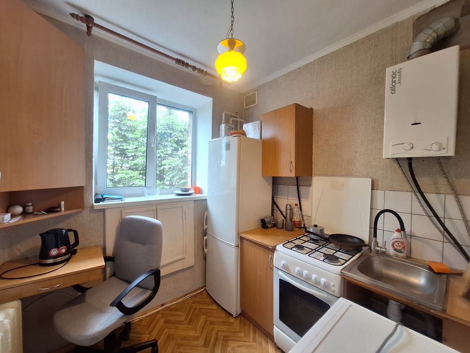 1-кімнатна 21 м УКОМПЛЕКТОВАНА на вул. Лютнева 8 м.Бориспіль