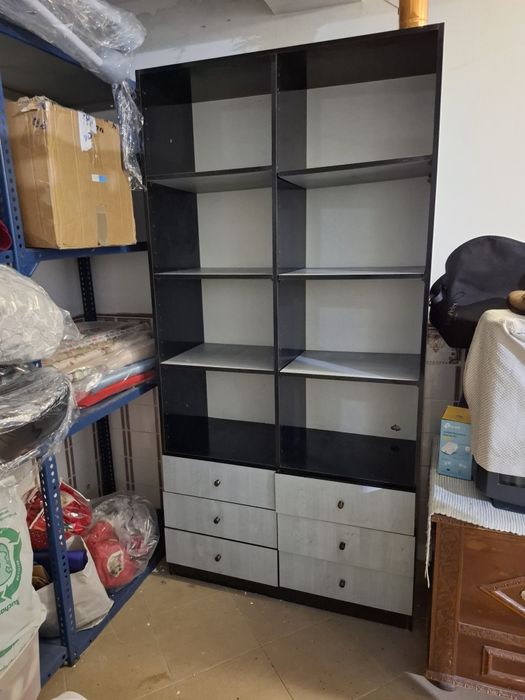 Móvel multiusos cinza