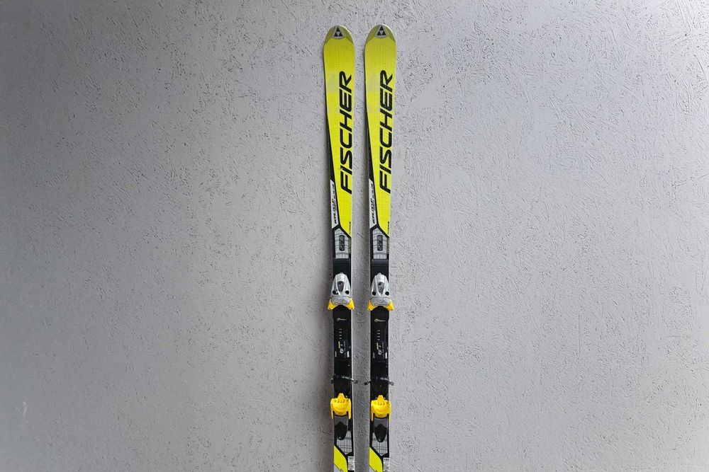 Narty 183 cm Fischer RC4