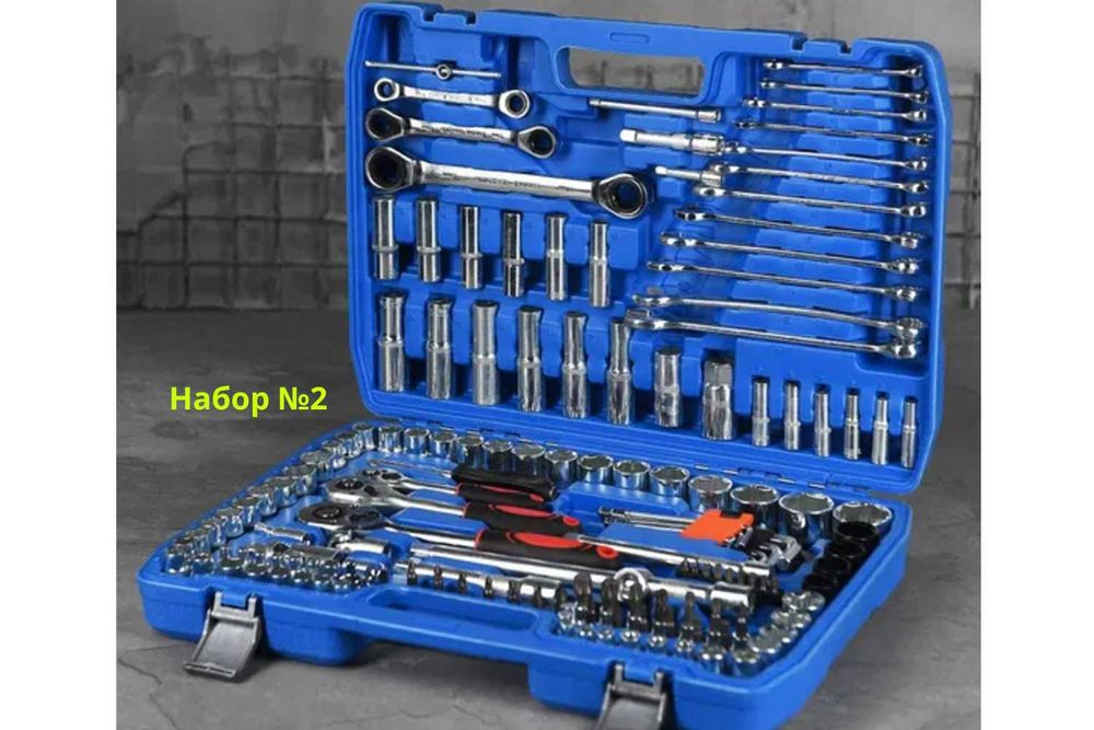 Набори професіних інструментів від 40 до 216 ключів головок в наборах