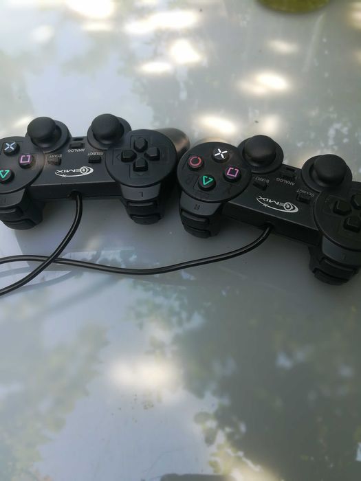 Продаю пару " Геймпад Gemix GP-50 "