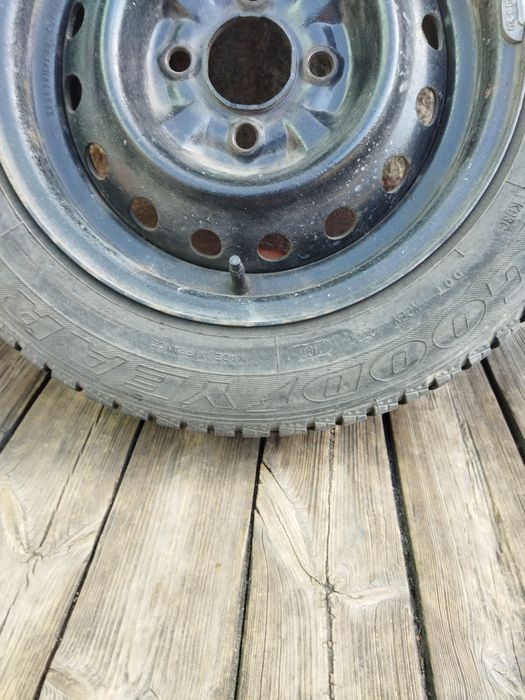 Felgi z oponami koła 155x70xr13 4x100