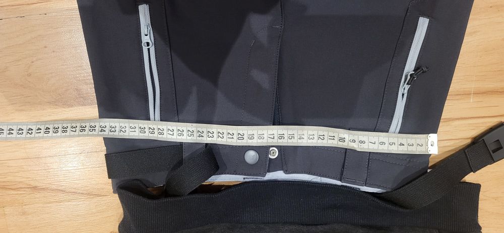 Spodnie narciarskie na zimę i bluza nike