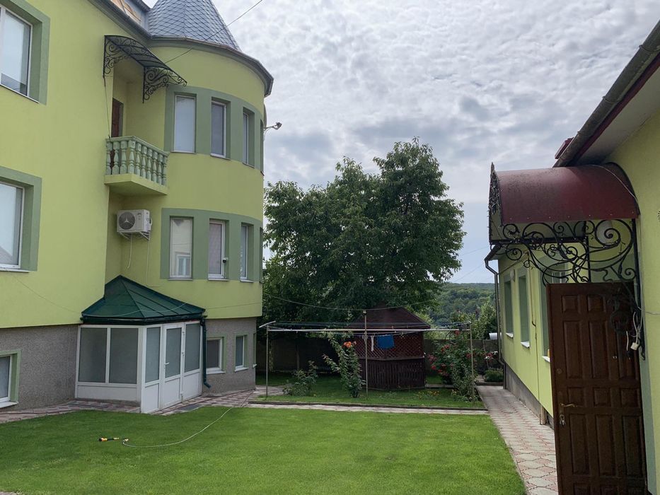 Продам будинок в Гусятині