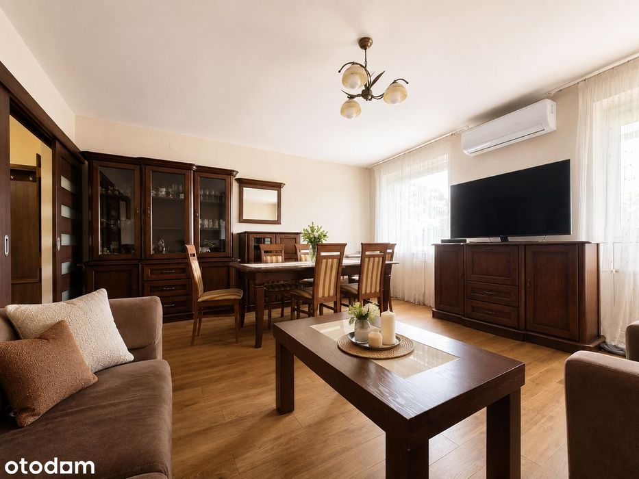 98,3 m² | 2 poziomy | 3 sypialnie | 2 łazienki | Głęboka 12