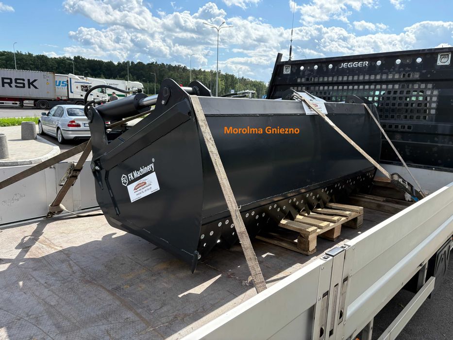 Wycinak do kiszonki MAXI POWER 2,05 / 2,25 m FK MACHINERY XLCB/XLSC łyzko-wycinak łyżka z wycinakiem widły z wycinakiem