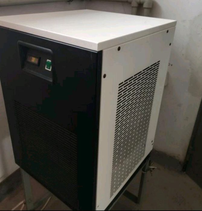 Осушувач стисненого повітря