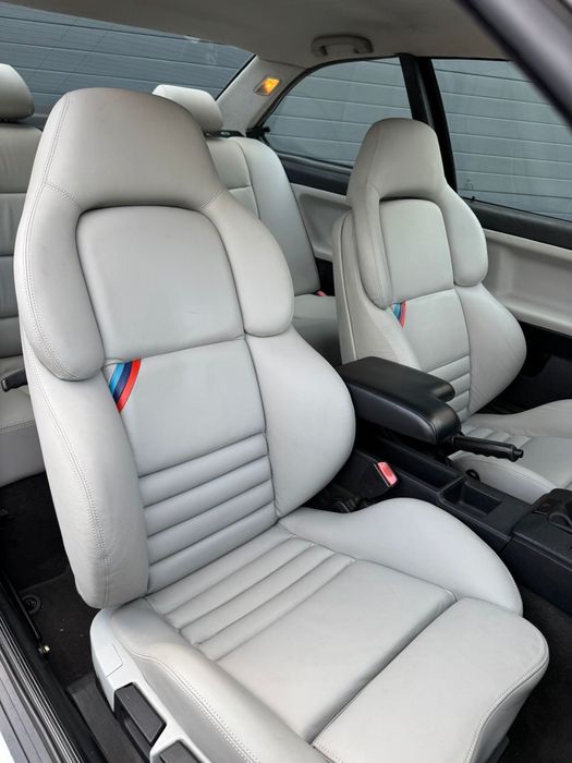 BMW 318is E36 Manual 1992