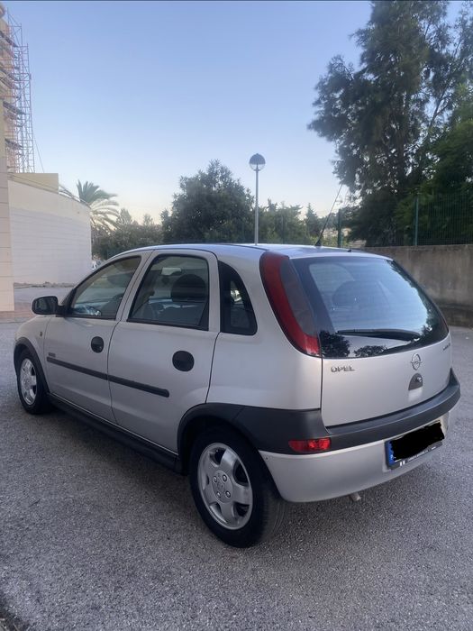 Opel Corsa ano 2002