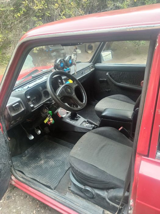 Продам машину Жигули