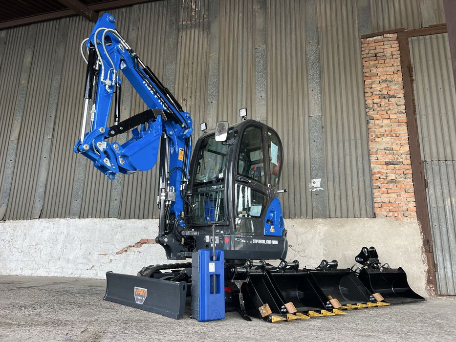 Екскаватор Rippa R32 PRO CAB 3.4 тонни в комплекті з ковшами!