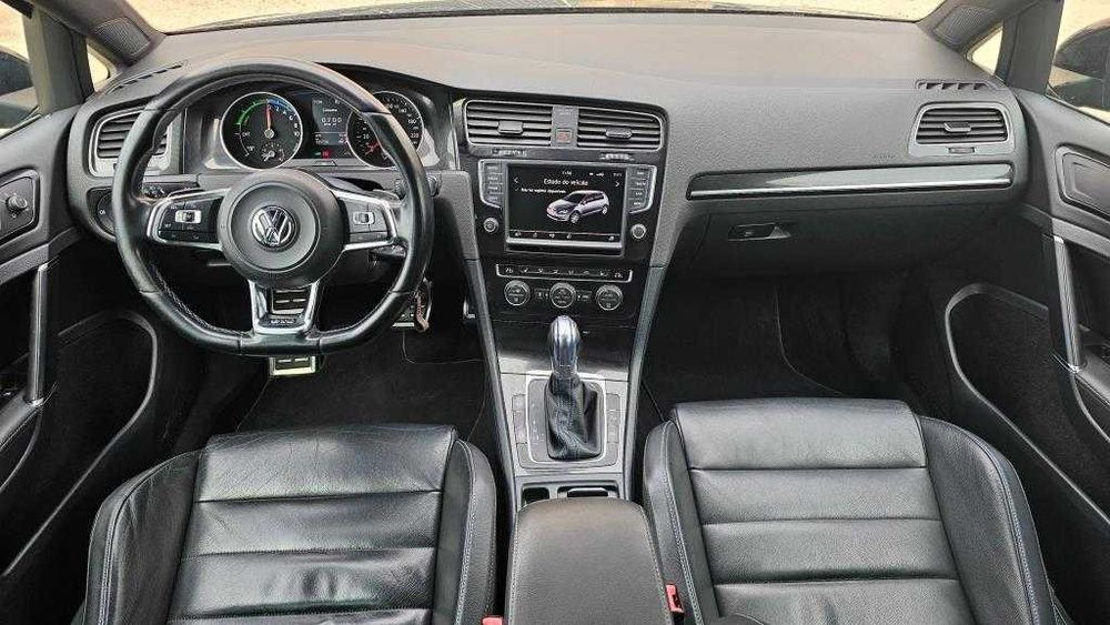 VW Golf GTE 204cv Hibrido Plug-in – Full extras