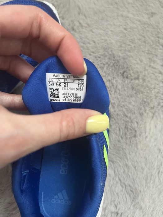 Дитячі кросівки adidas