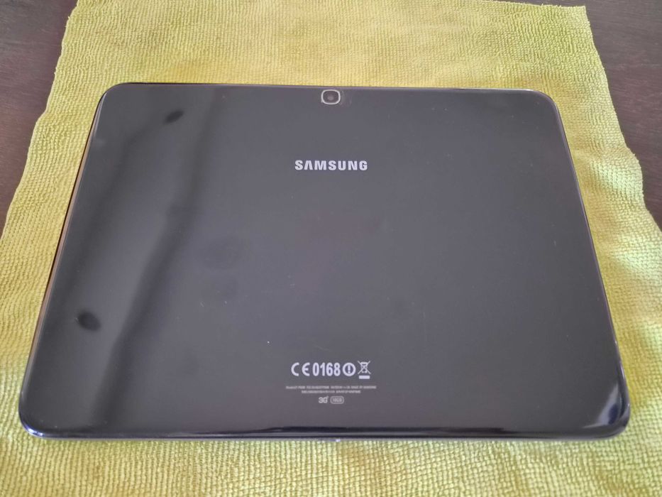 Samsung Galaxy Tab 3 10.1 GT-P5200 3G tablet