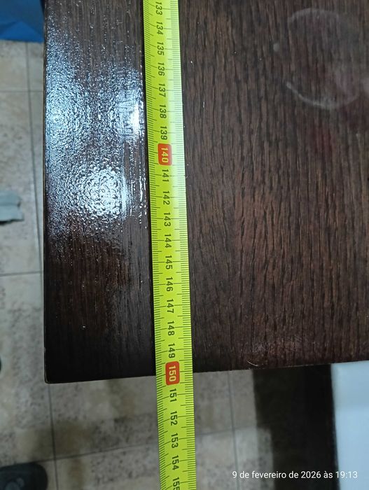 Mesa com cadeiras