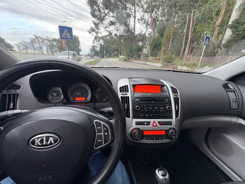 KIA CEED SW 2009