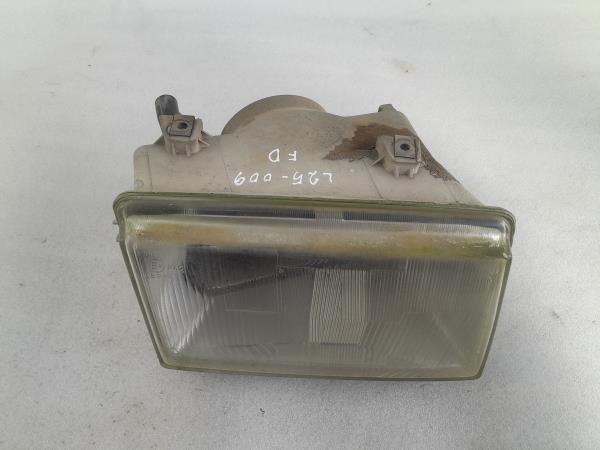 Ótica / farol direita RENAULT Trafic (TXX)