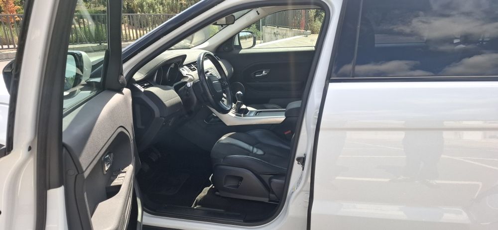 Land rover range rover evoque 2.2 td4