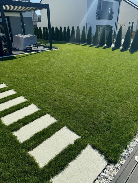 Zakładanie trawników,glebogryzarka separacyjna,minikoparka wywrotka