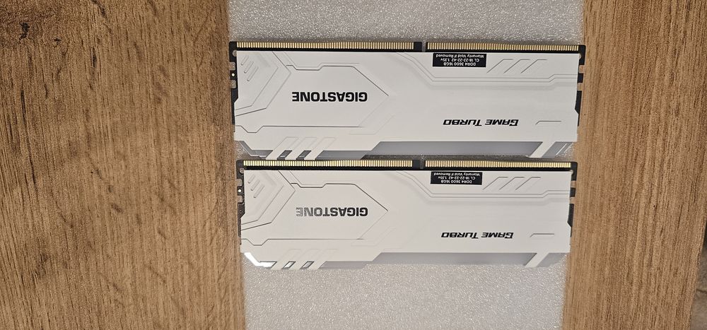 Gigastone Game Turbo RGB White 32gb (2x16gb) ddr4 3600MHz CL18 -  kit novo!