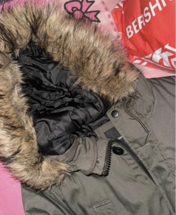 casaco / parca  / tamanho XS mas serve a M