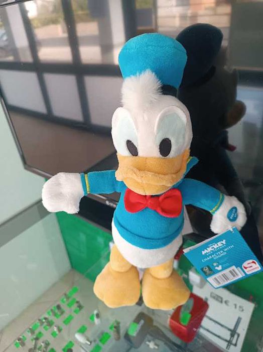 Peluche Donald Disney 29cm c/som