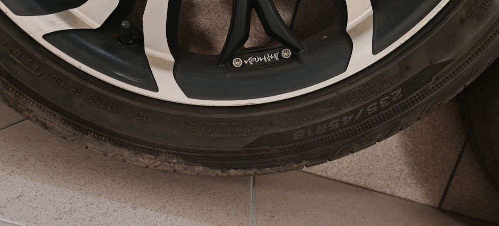 Felgi 18 Barracuda Zunamee