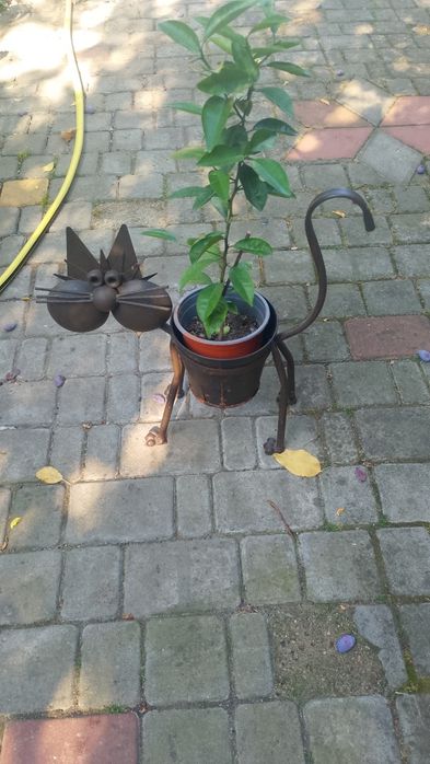 Подставка для цветов