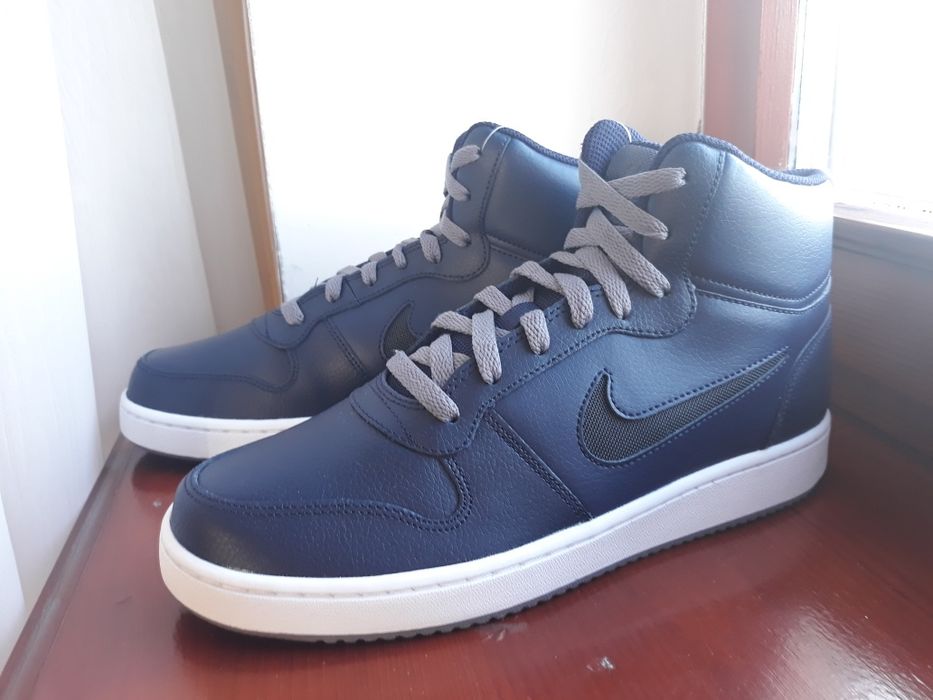 Кроссовки мужские NIKE EBERNON MID, Р-р US 9, 41-42 (27 см), кожа