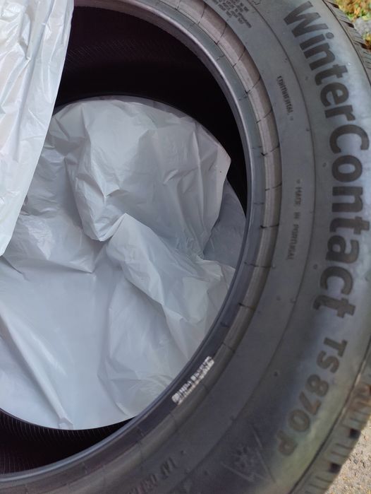 235/55 R19 Continental Wintercontact TS870p