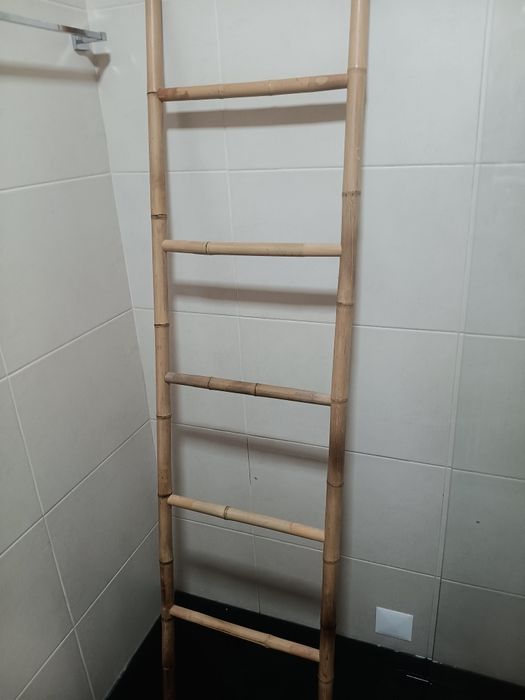 Escada Toalheiro