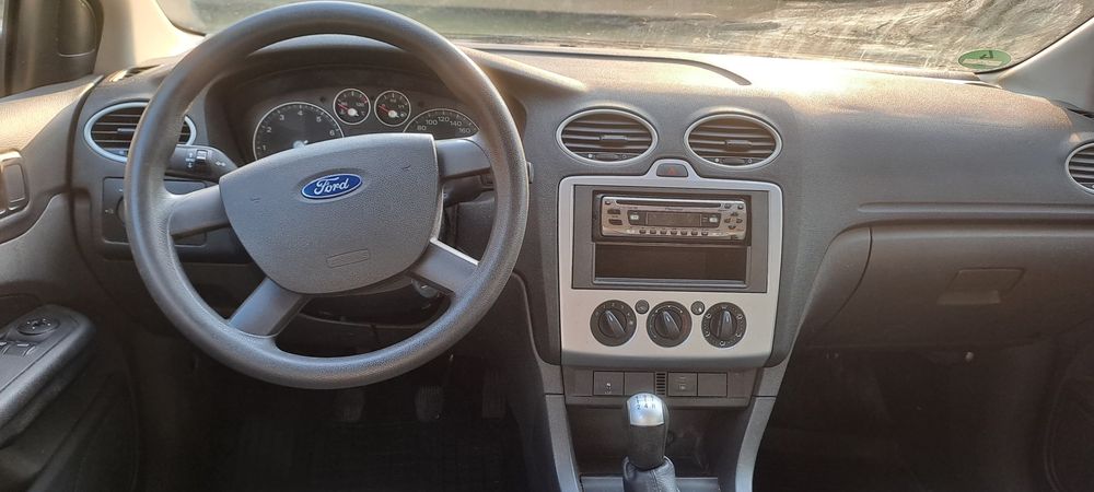 Ford Focus mk2 1.6