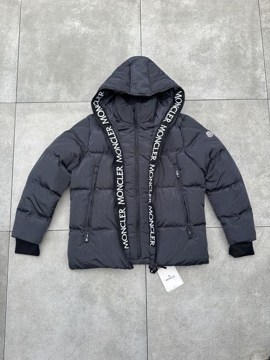 Kurtka Mocler z kapturem