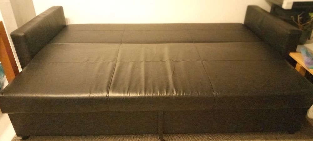 sofá cama preto NOVO