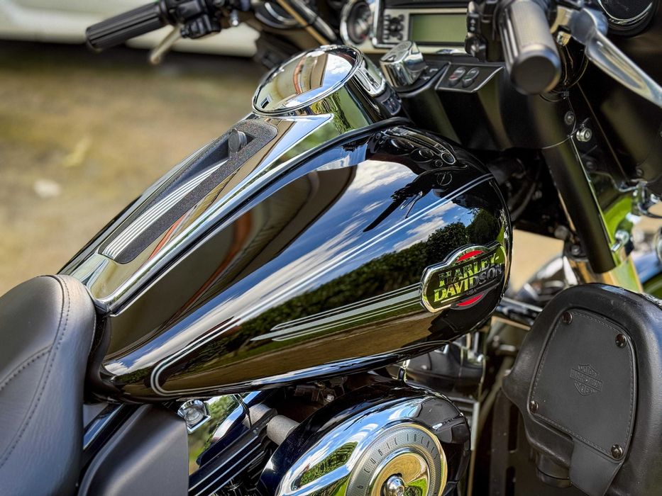 Harley eletra glide 2010