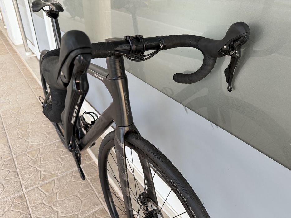 Bicicleta de estrada em Carbono - Disco