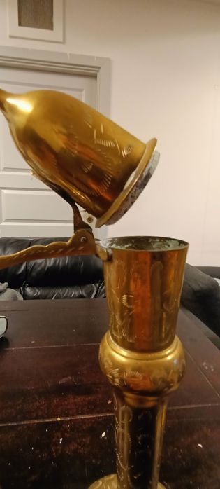 Mosiężny dzbanek imbryk