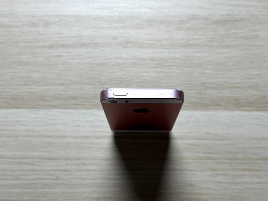 iPhone SE 2016 – Blokada iCloud – Na części